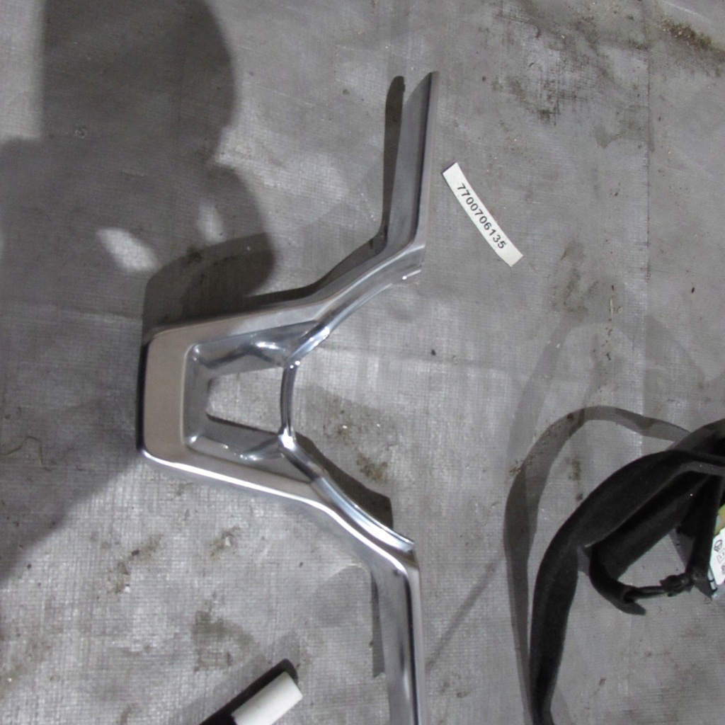 фото №1, Накладка хромированная руля nissan leaf ii