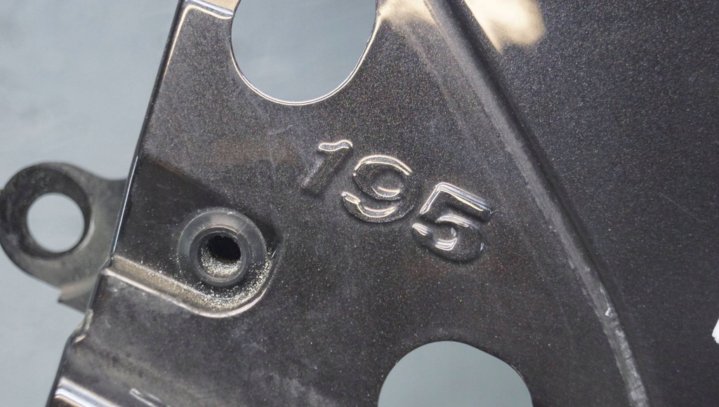 фото №12, Renault clio iii крила правий перед 195 b2851