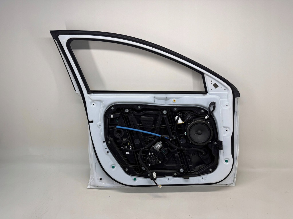 фото №12, Hyundai i30 iii 17- дверь левая перед передние белый