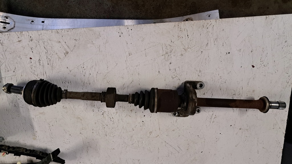 фото №1, Honda civic ix 11- 1.8 i-vtec приводной вал правая механическая коробка передач