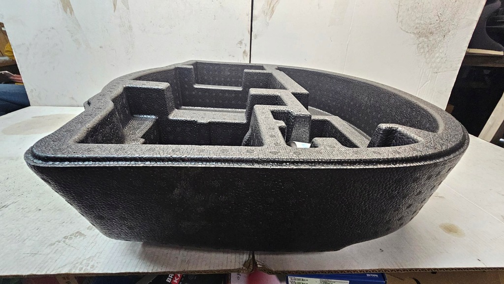 фото №8, Toyota yaris cross 2024 вкладыш багажника пенополистирол żel 64993-0d060 оригинал