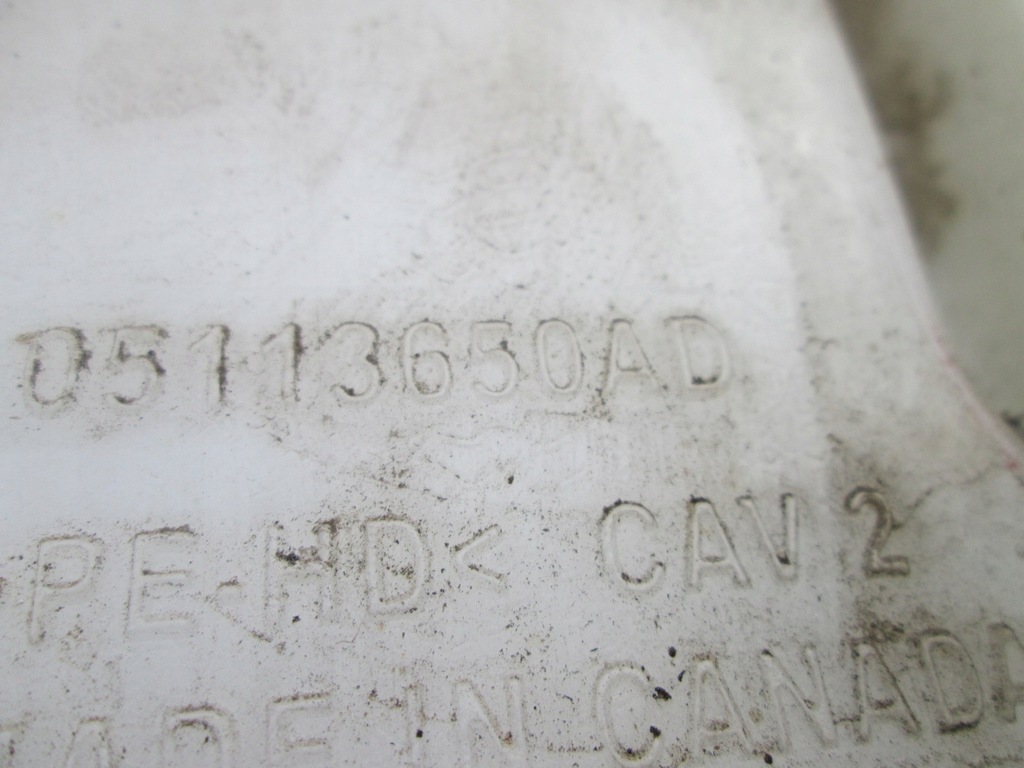 фото №8, Chrysler town country 11- бачок омивача grand caravan dodge