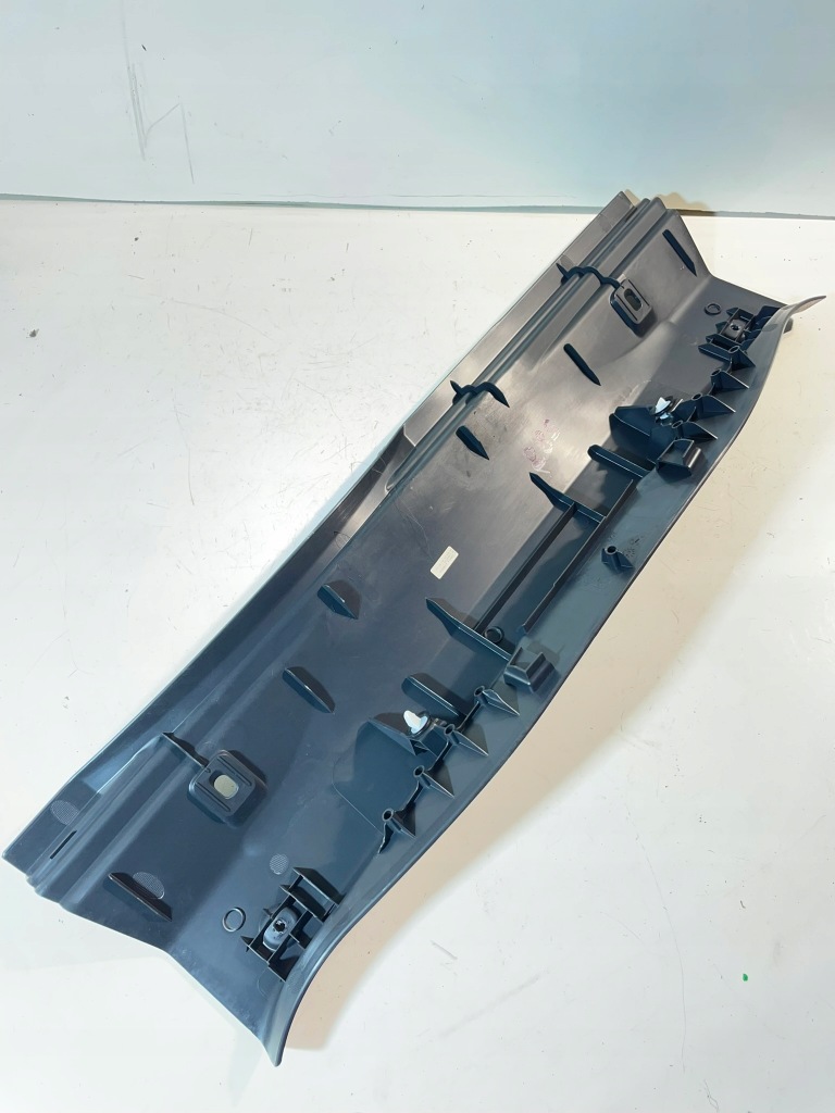 Захист молдинг обшивка поріг багажника peugeot 508 i 1 96863719 9686371977 Недорого