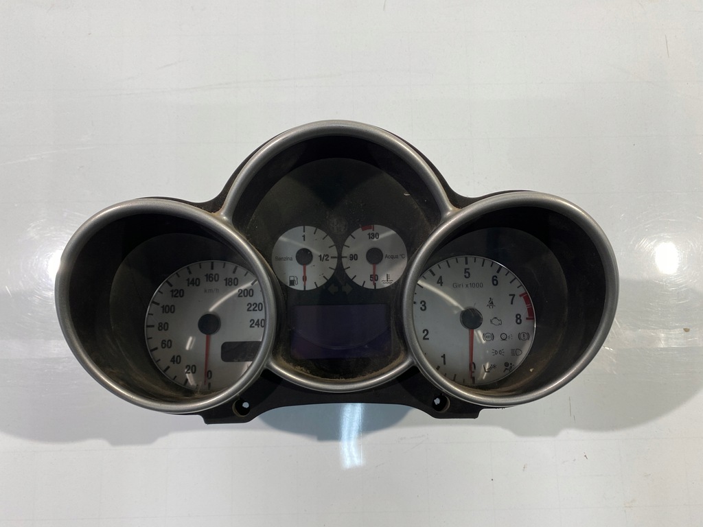 фото №1, Alfa romeo 147 1.6 b 16v лічильник прилади eu 735290189