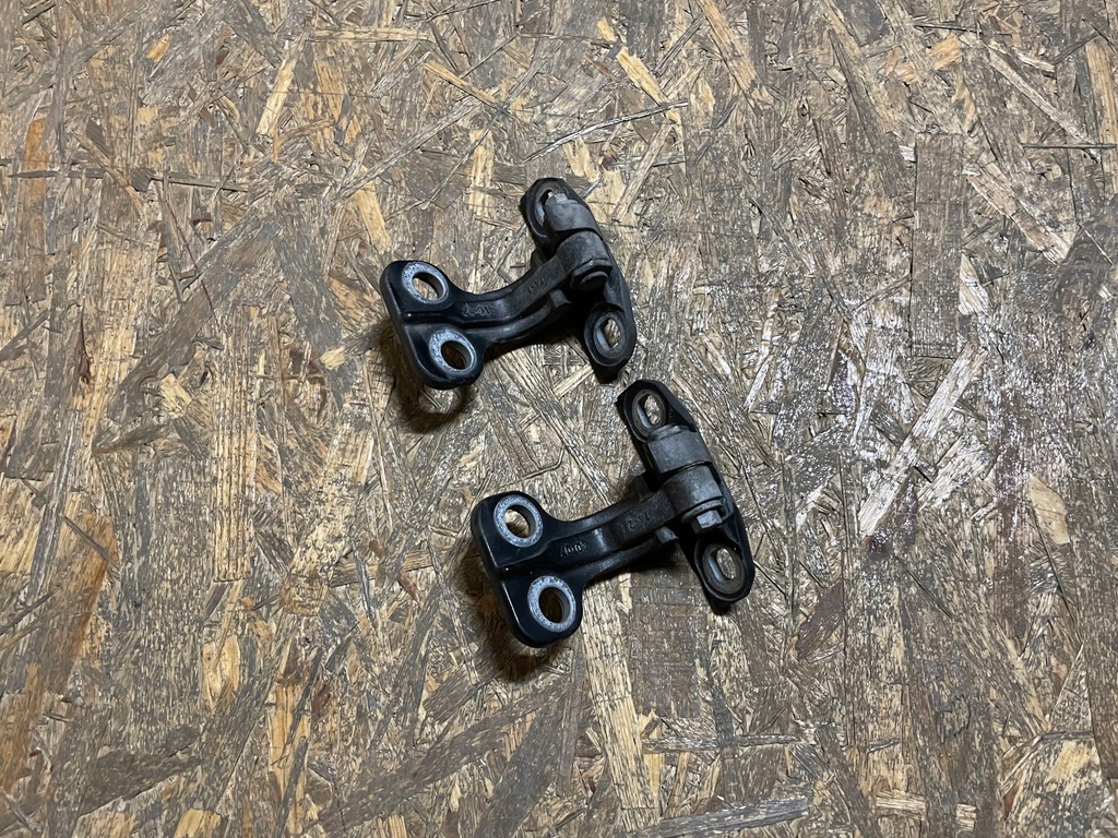 фото №1, Петля петли дверь левый перед land rover freelander ii 2 l359 lrc921