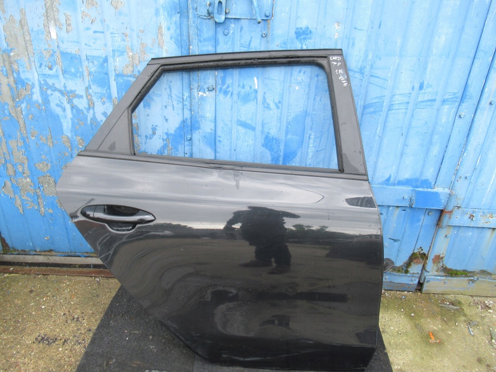 фото №1, Kia ceed ii kombi дверь prwy задняя цвет 1k оригинал