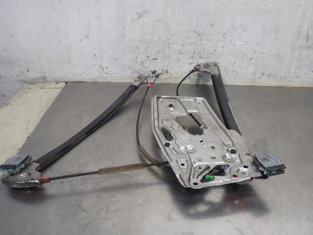 Купить Подъемник окон правый перед bmw 528 2.8