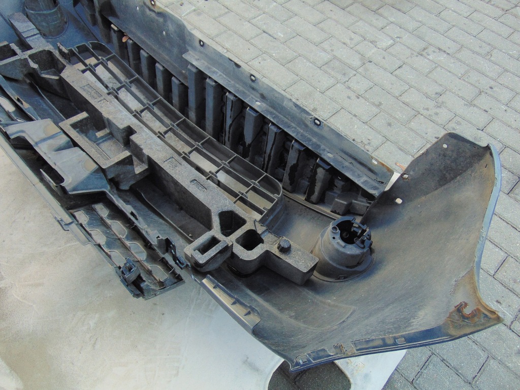 фото №16, Бампер перед передній nissan note i e11 2006r- europa