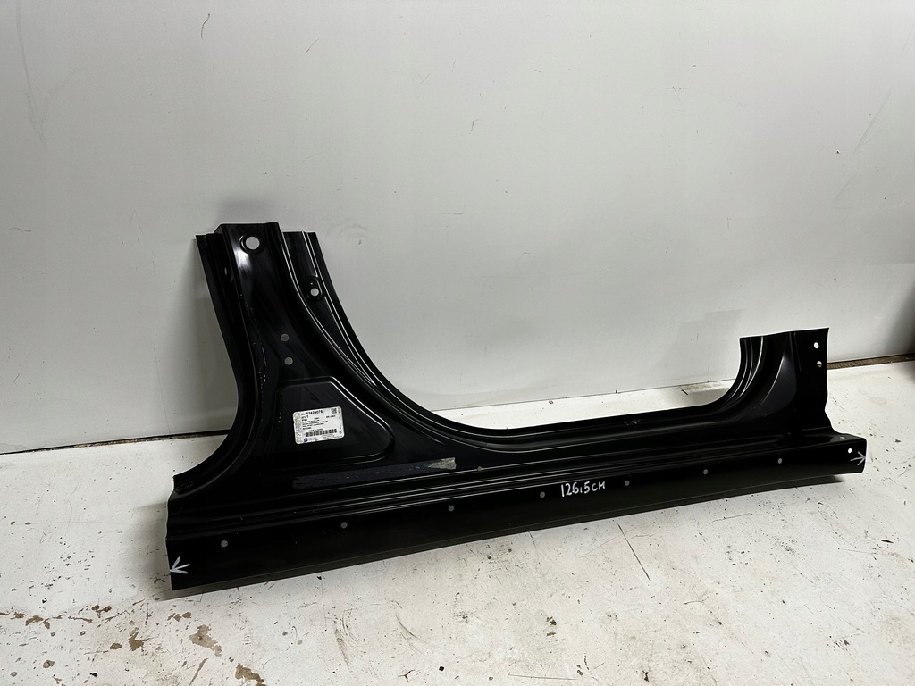 фото №2, Opel karl rocks правый порог блок двигателя