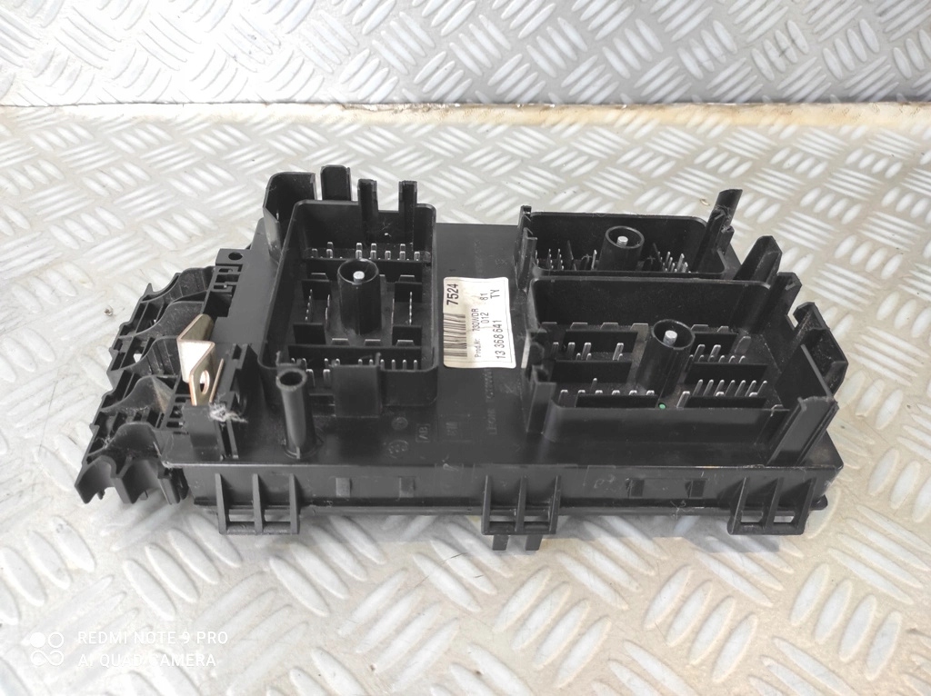 фото №12, Opel astra j zafira c коробка предохранителей 13368641 ''ty''
