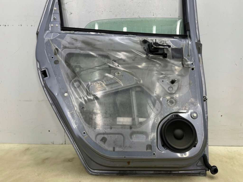 Дверь opel meriva a 03-10r. левое задняя левый задний z163 Оригинал