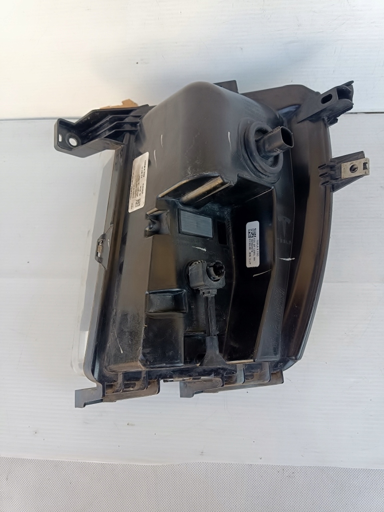 Фара перед tesla model x led drl протитуманна фара 15- rh 103433100b Оригінал