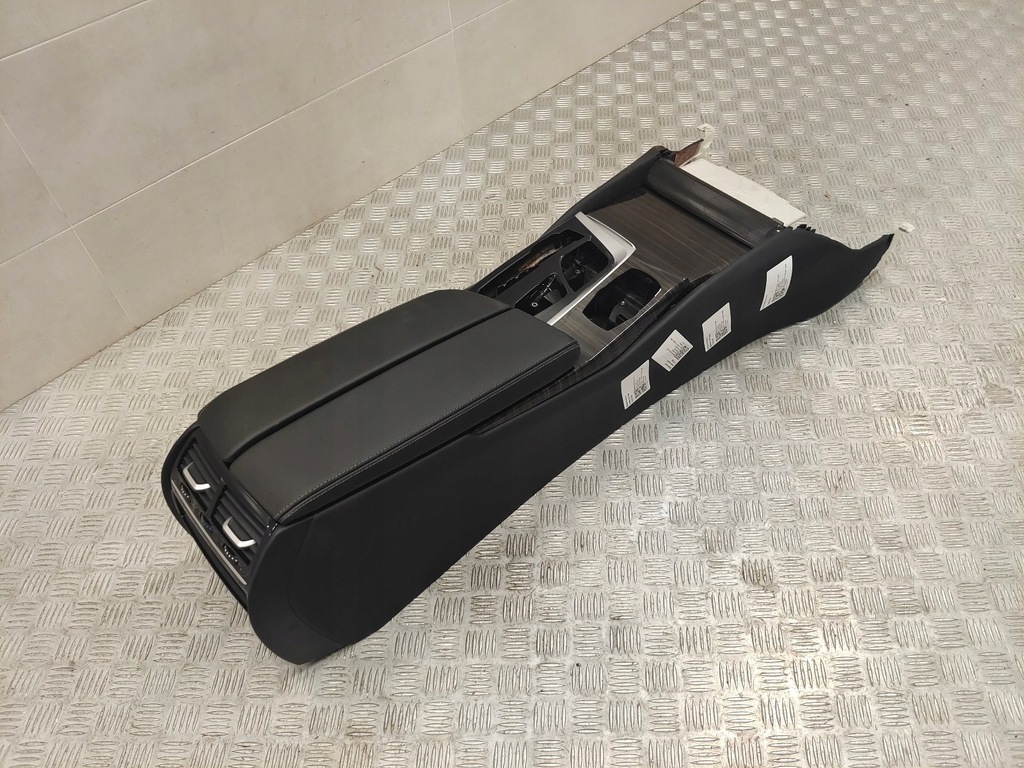 фото №9, Bmw g32 тунель підлокітник