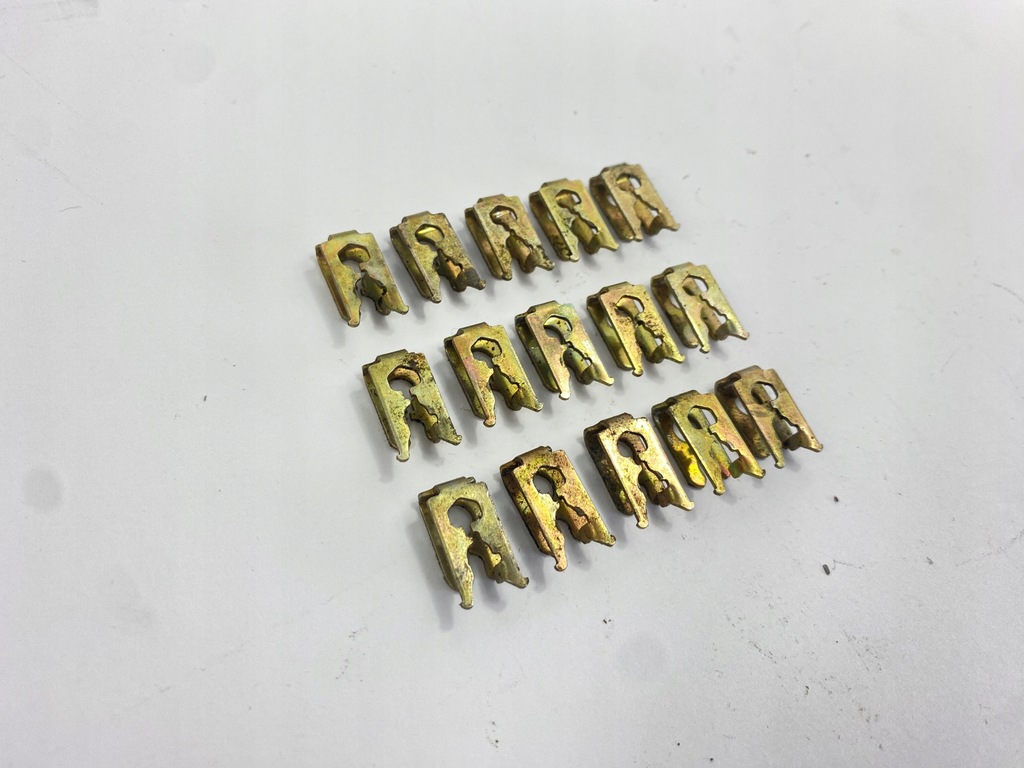 фото №8, Клипсы клипсы трубопровод крыша mercedes r129 sl w124 cabrio 1298050244 1szt