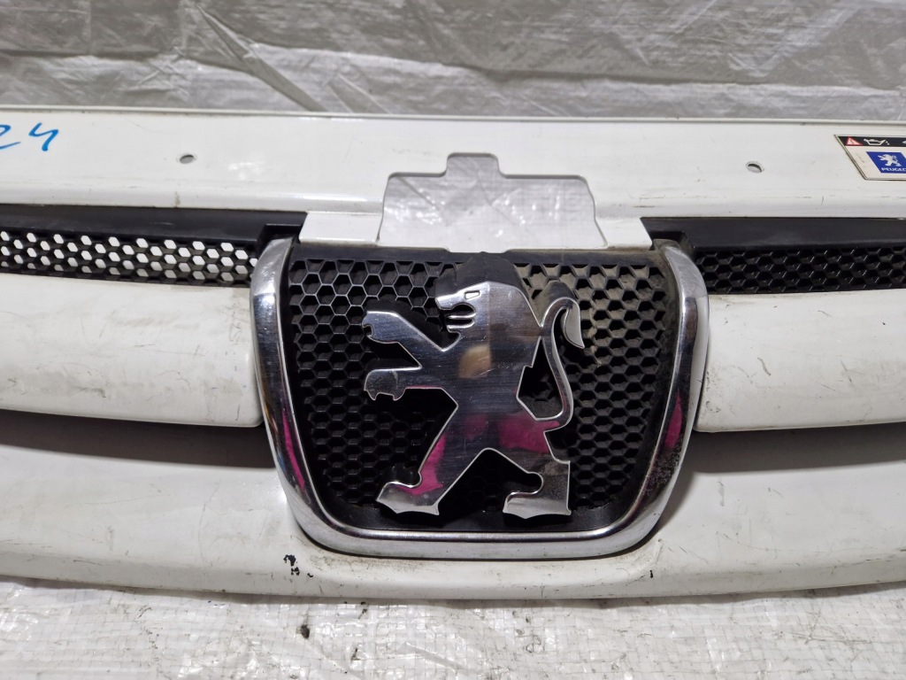 фото №4, Peugeot partner ii 02-08 решётка радиатора решётка радиатора перед