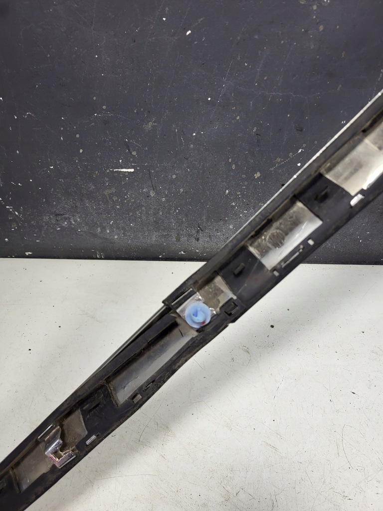 Молдинг накладка крыла левый перед citroen ds5 11-15 хром 9802824577 Киев