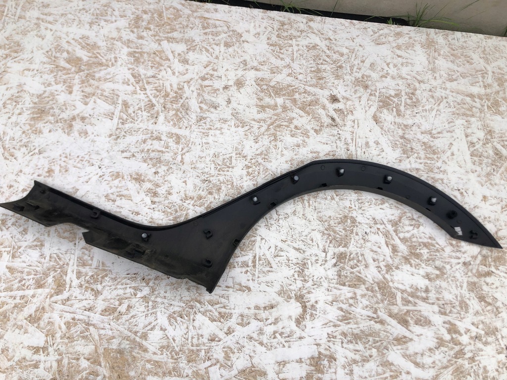 фото №7, Молдинг крыла правый задняя dacia stepway sandero