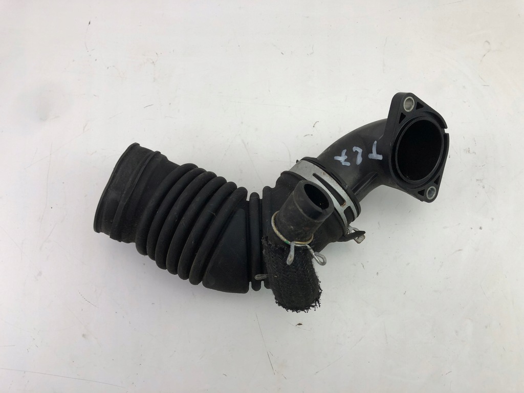 фото №1, Toyota auris ii avensis t27 труба воздухозаборник шланг воздуха 17880-0r050