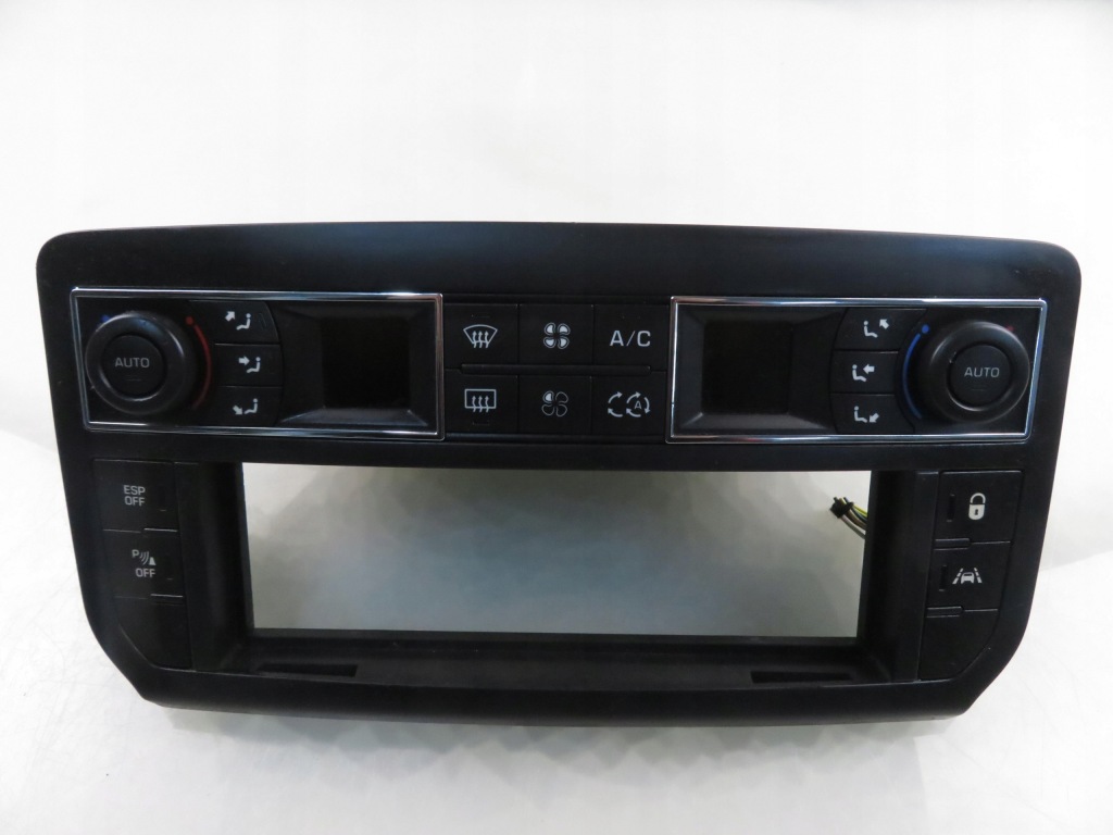 фото №1, Citroen c5 iii панель обдув кондиціонера 96829415zd