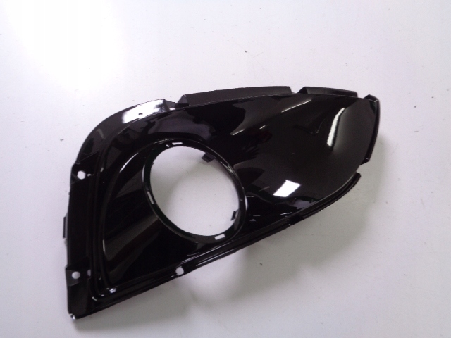 фото №1, Решітка рамка бампера правий перед hyundai ix35 2010-2015