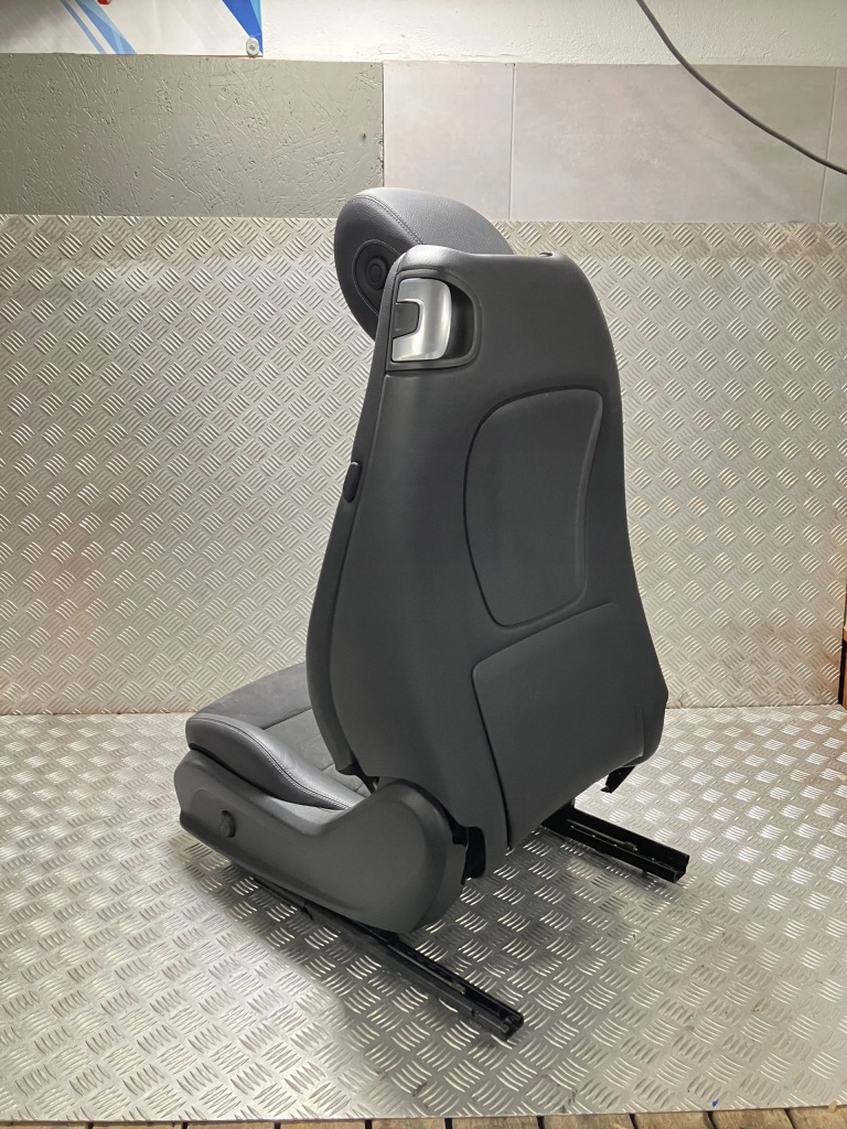 фото №9, Сидіння заднє сидіння обшивки салон стеля mercedes w238