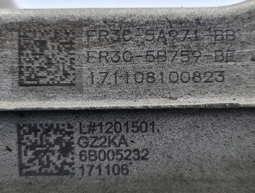 фото №8, Ступиця поворотний кулак лівий задня ford mustang vi