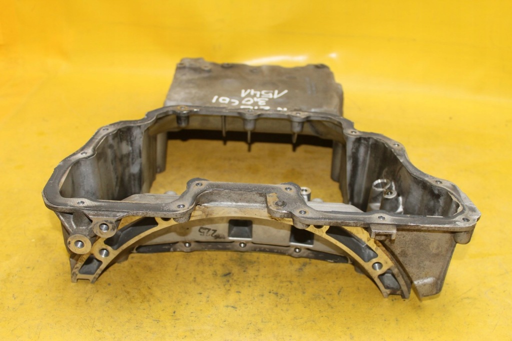 Поддон масляная mercedes w219 3.0 cdi 2.2 cdi r6420140902 Оригинал