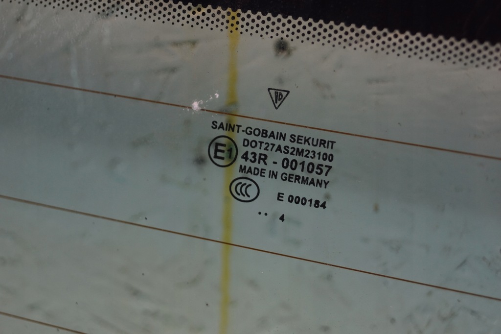 фото №9, Стекло багажника задняя porsche 911 997