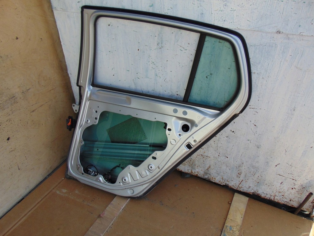 фото №15, Дверь правый задняя volkswagen vw golf vi hb la7w