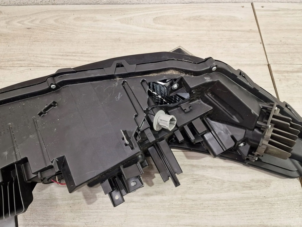 фото №10, Лампа nissan x-trail t33 full led ліва перед