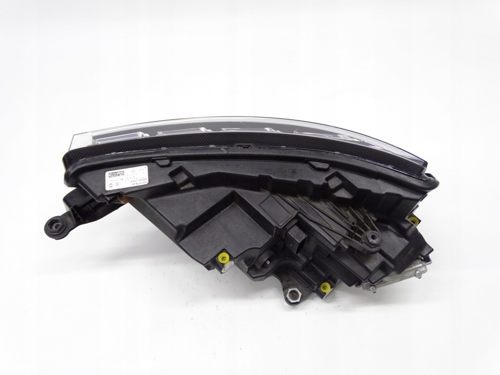 фото №12, Skoda kamiq 19- лампа full led правая 658941016b