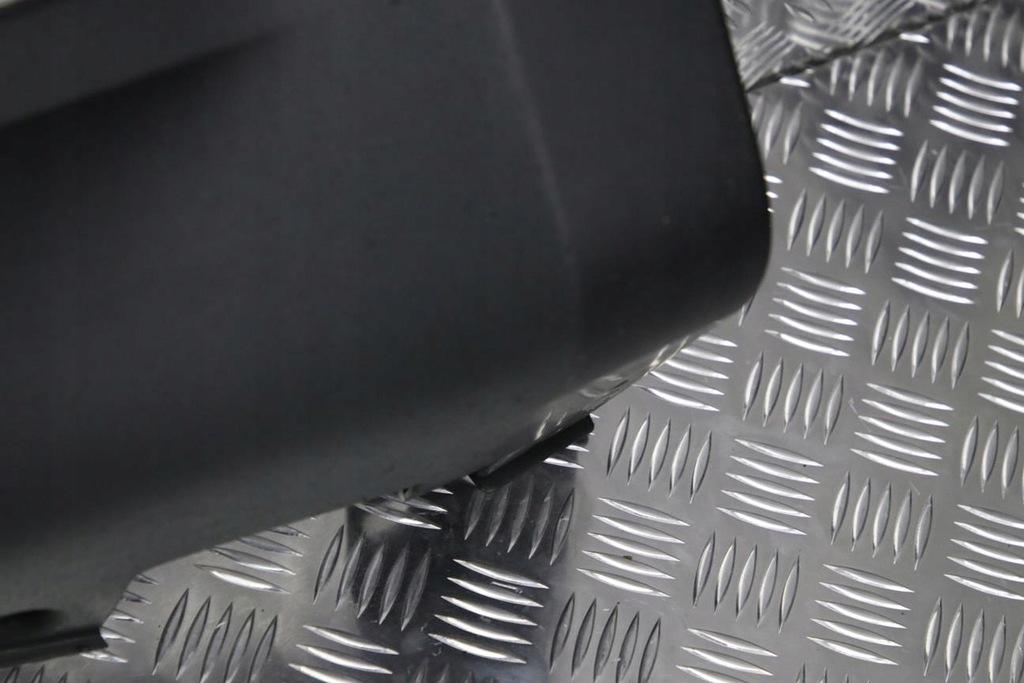 фото №13, Bmw e71 x6 накладка молдинг порог левый