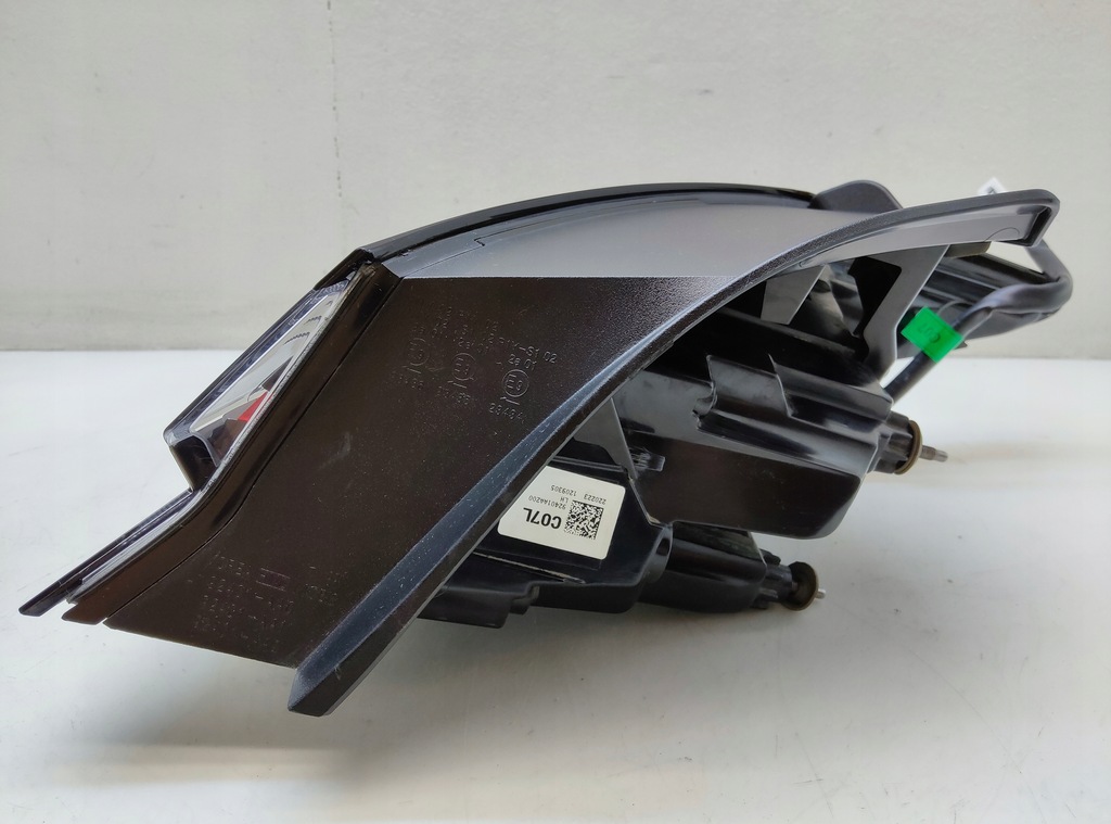 фото №8, Hyundai elantra vii 20- лампа лівий задня задня ліва led europa