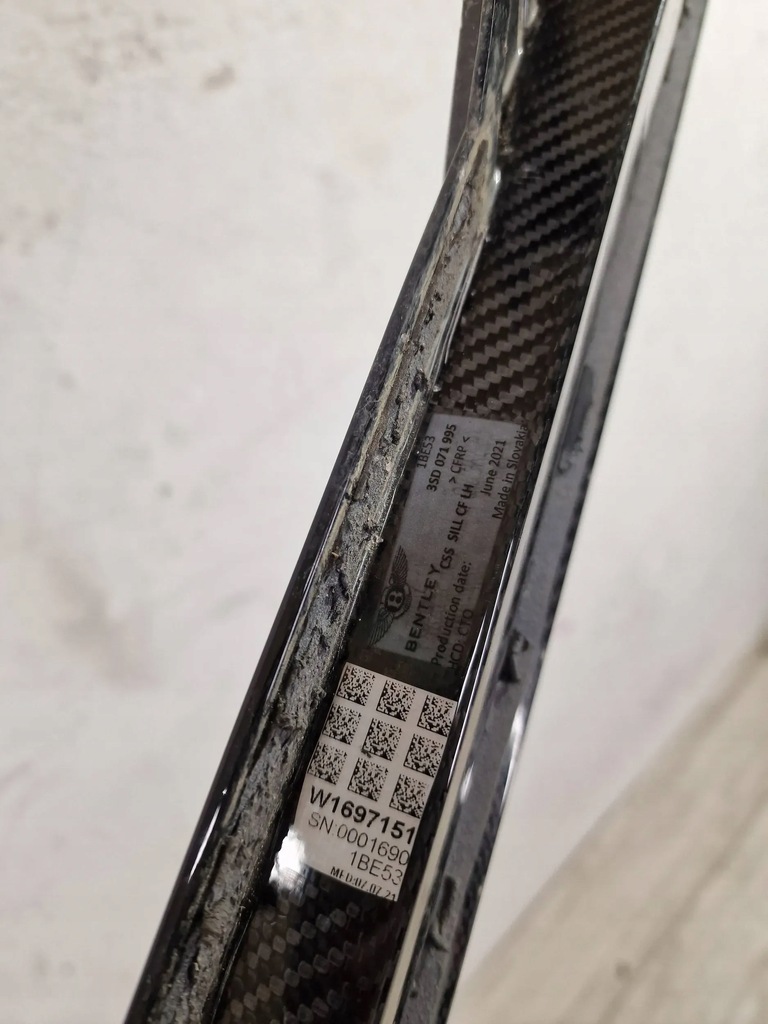 фото №11, Bentley continental 2019 перед сторона левая накладки пороговые, накладки