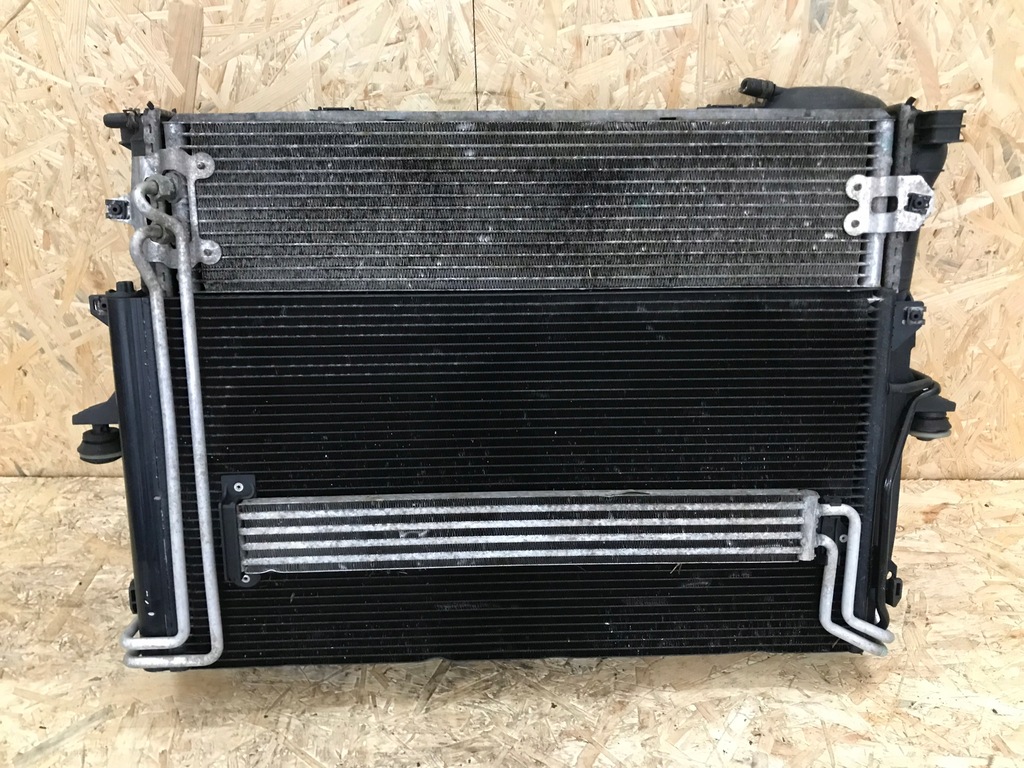 фото №1, Комплект радіатор vw touareg 7l 5.0tdi