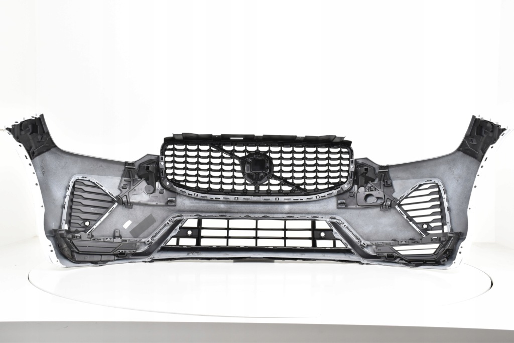 фото №5, Volvo xc60 xc-60 ii lift r-design 2022- бампер передний