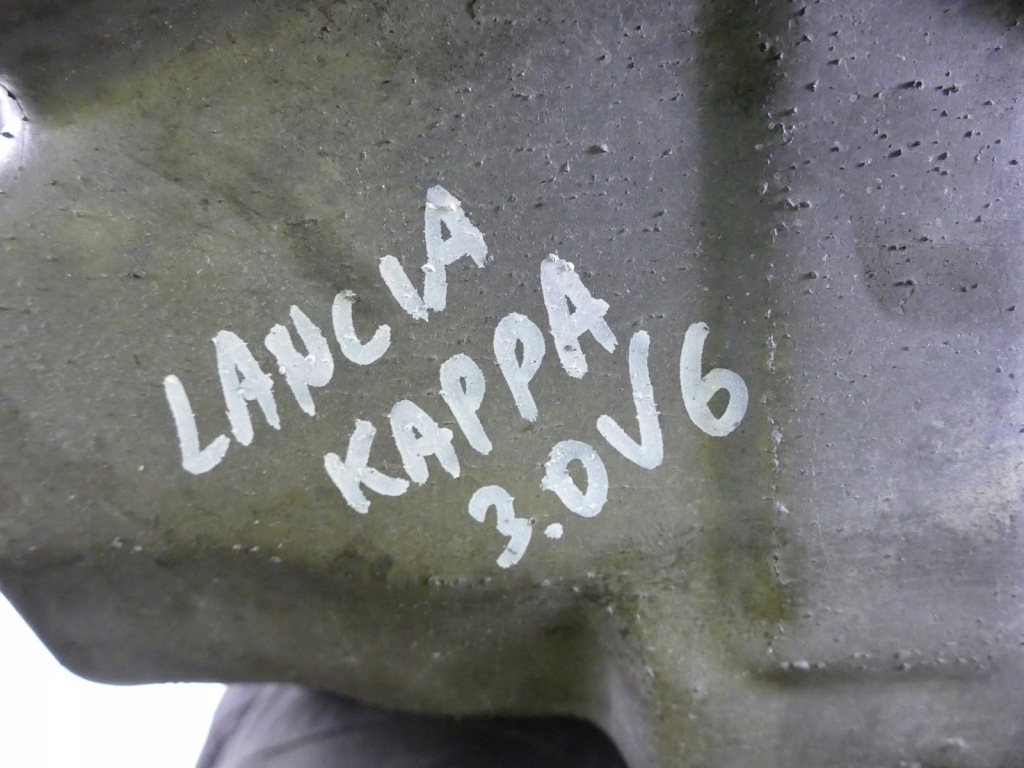 Lancia kappa 3.0 v6 поддон масляная масла 60542430 Киев