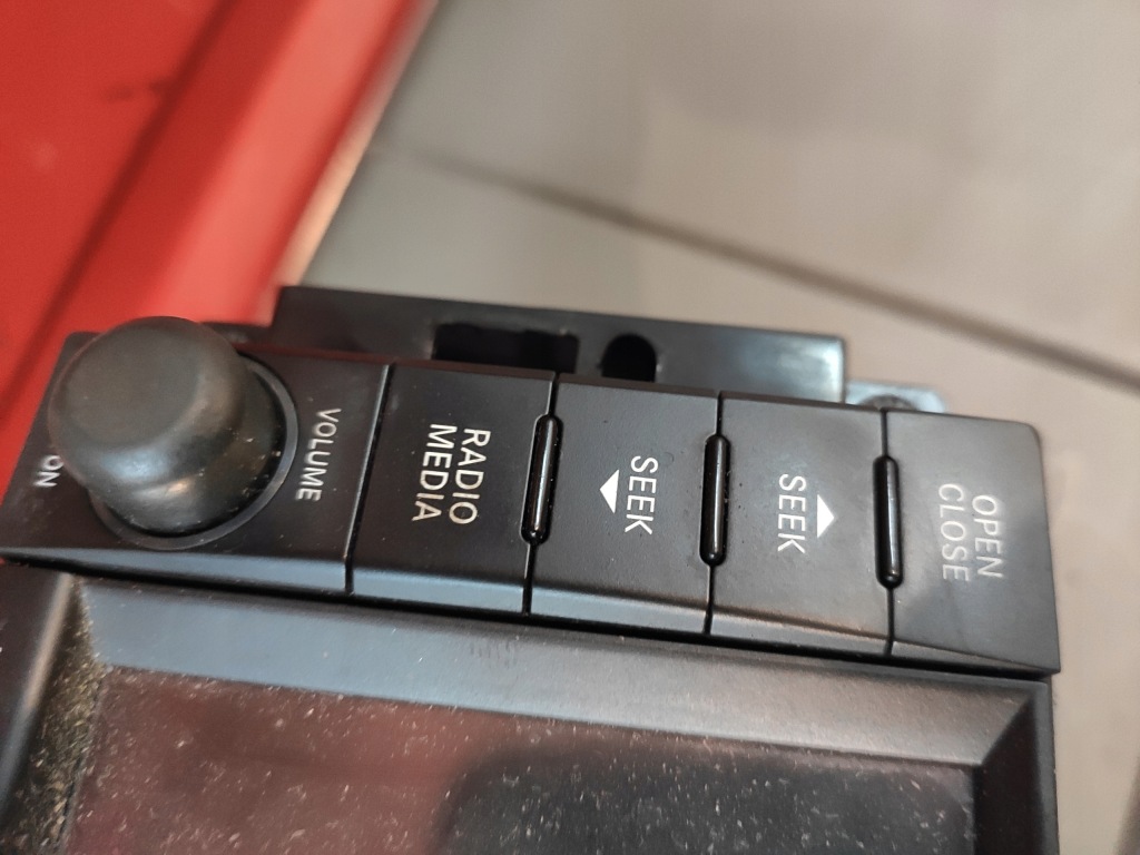 Jeep grand cherokee wk рестайлінг  радіо навігація радіопрогравач 05064741ac Київ