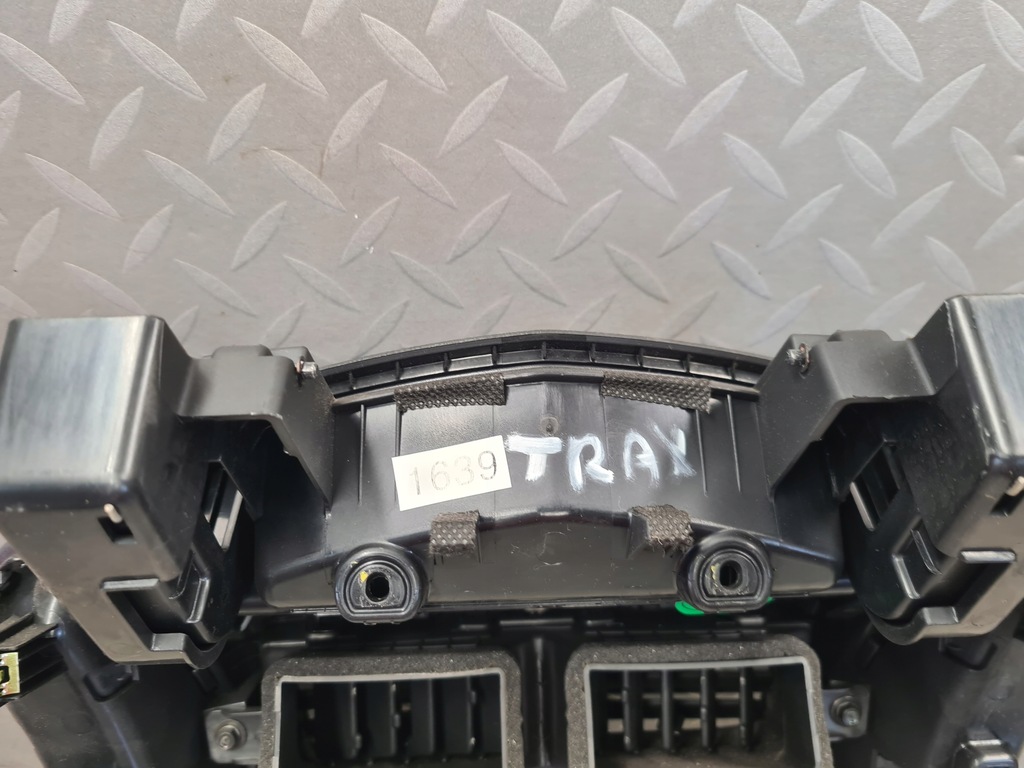 фото №6, Рамка корпус радіо панелі chevrolet trax 95381466