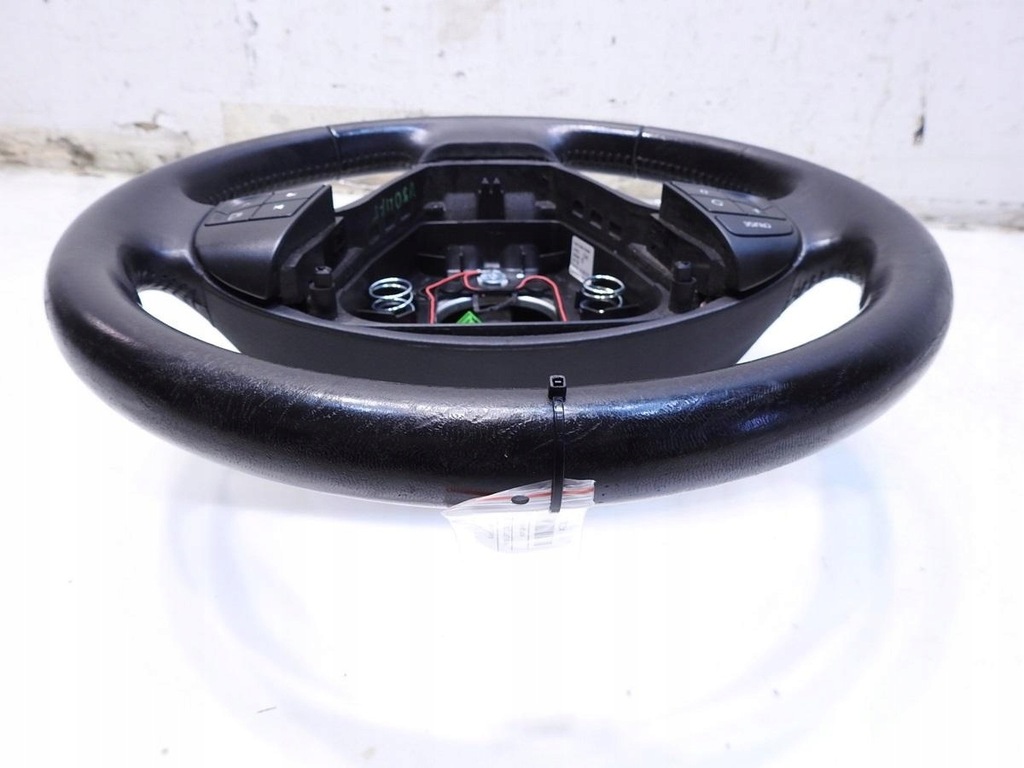 фото №8, Воздуховод мультифункция volvo v50 lift 30778752