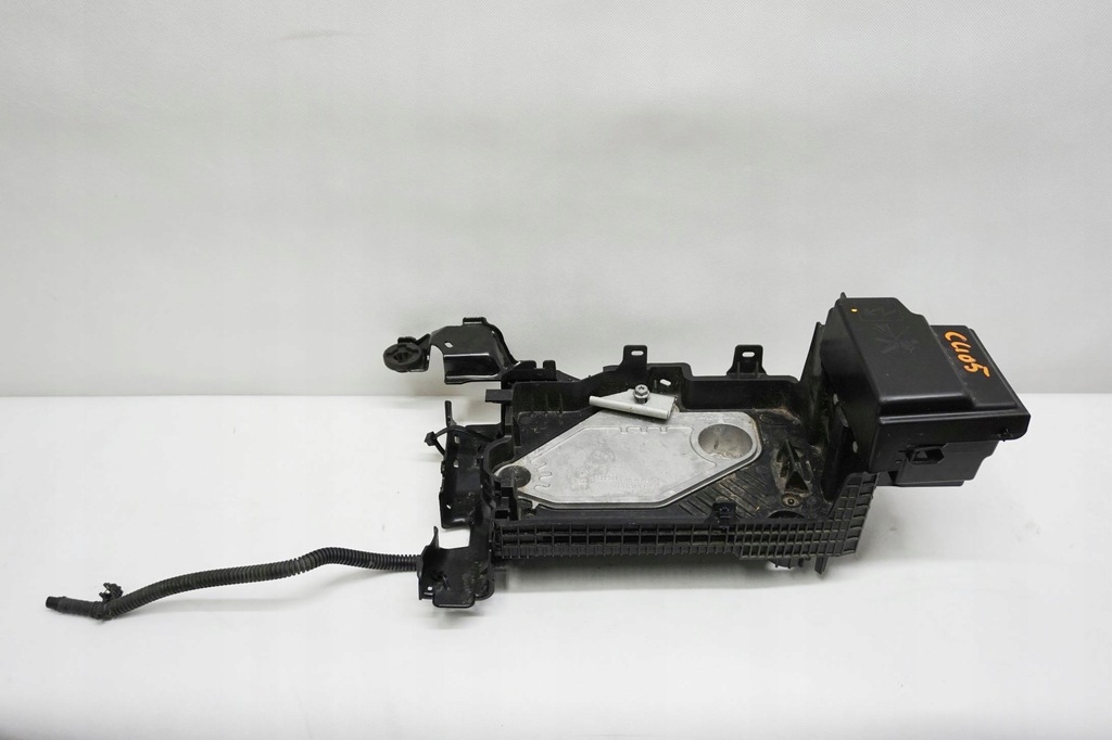 фото №1, Корпус аккумулятор renault clio v 5 hb 648947355r