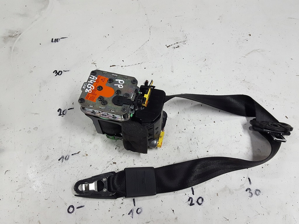 фото №1, Audi a4 b8 08-11r pas безопасности правый перед