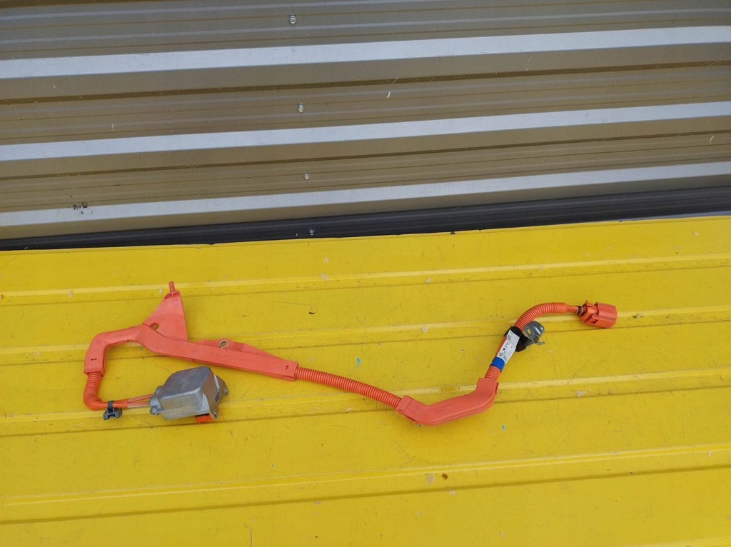 фото №1, Toyota camry viii шланг акумулятора 821h2-33020