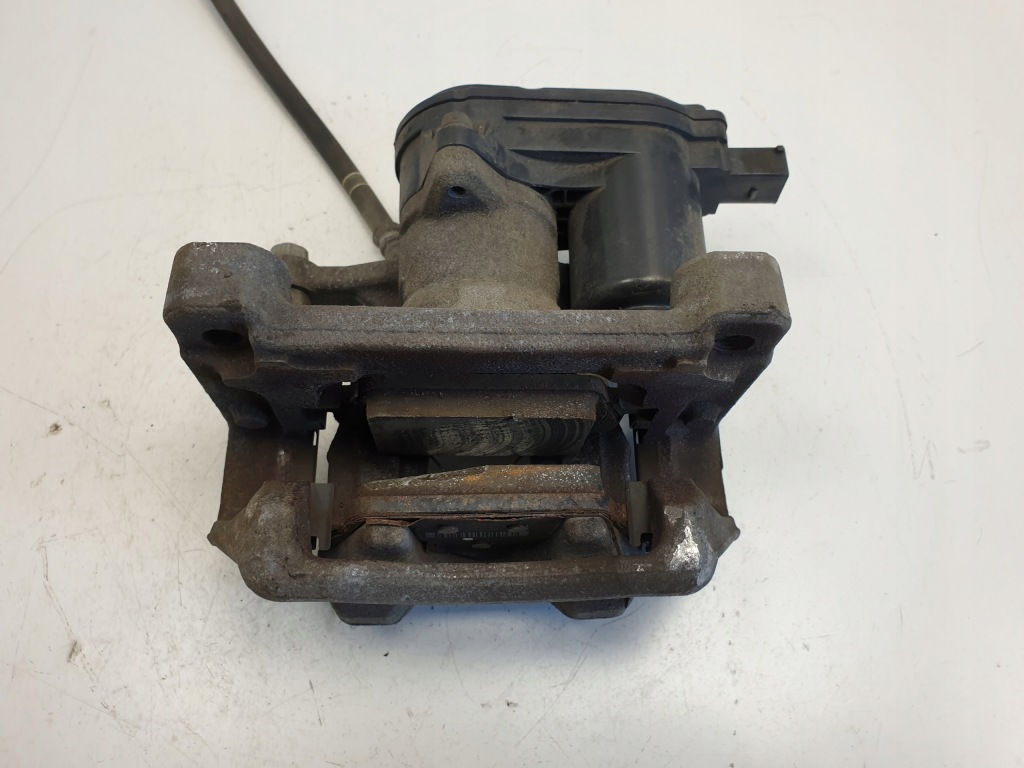 фото №9, Santa fe iv 2.2 crdi левый задний zacish тормозной