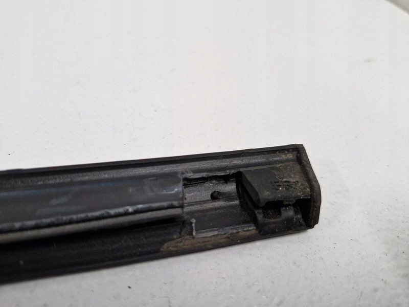 фото №8, Fiat 500l 500 l молдинг уплотнитель дверь правый перед правая передняя