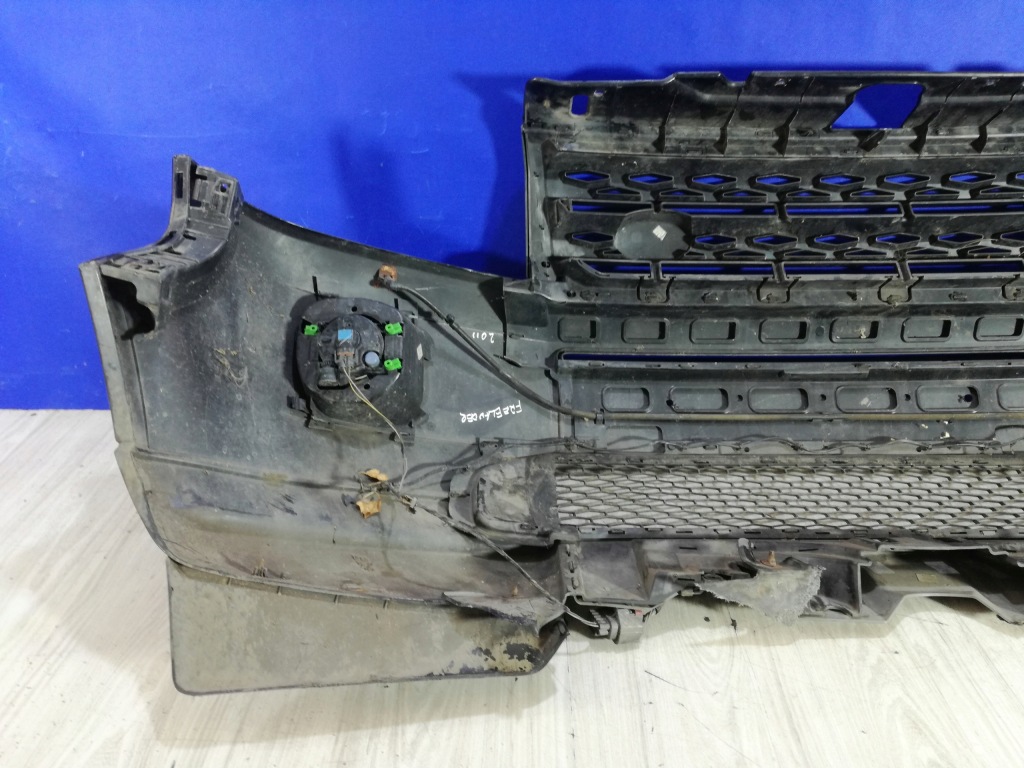 Land rover freelander 2 2 рестайлинг  бампер перед 11/14 с Разборки