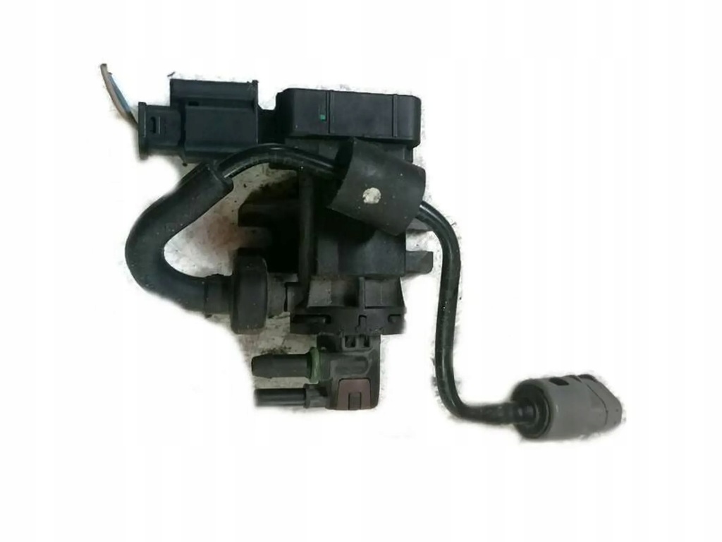 фото №1, Citroen c4 cactus - клапан вакуумa 9807396180