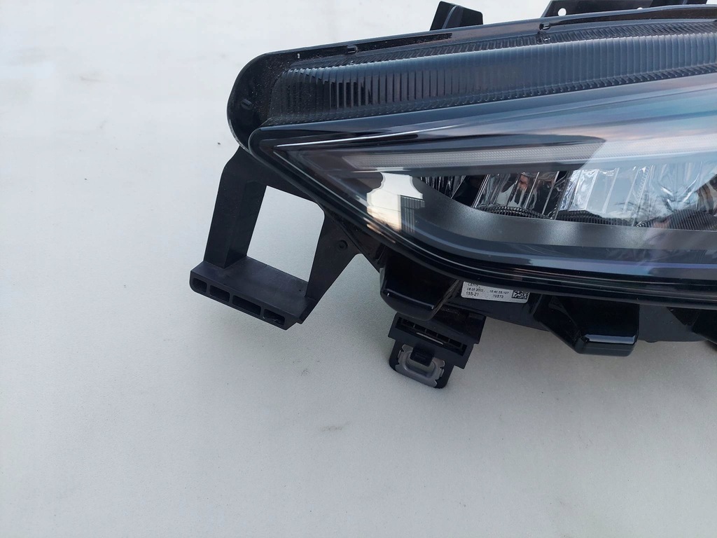 фото №2, Cupra born лампа ліва перед передня full led