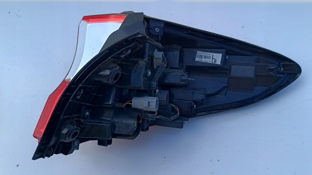 фото №5, Toyota c-hr chr лампа левый задняя