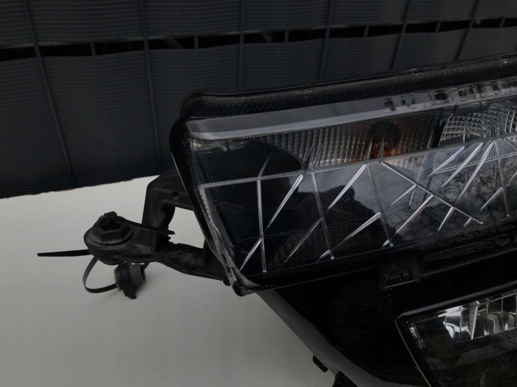 фото №7, Skoda kamiq 658 ліва лампа перед передня led 2019-